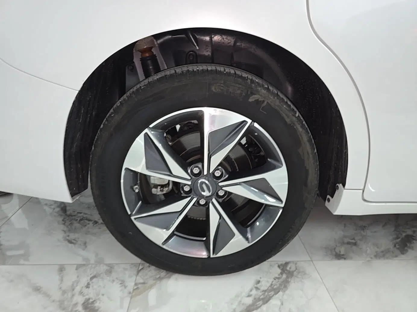 GAC Trumpchi M6 2023 PRO 270T DCT Luxury Edition — миниатюра 11