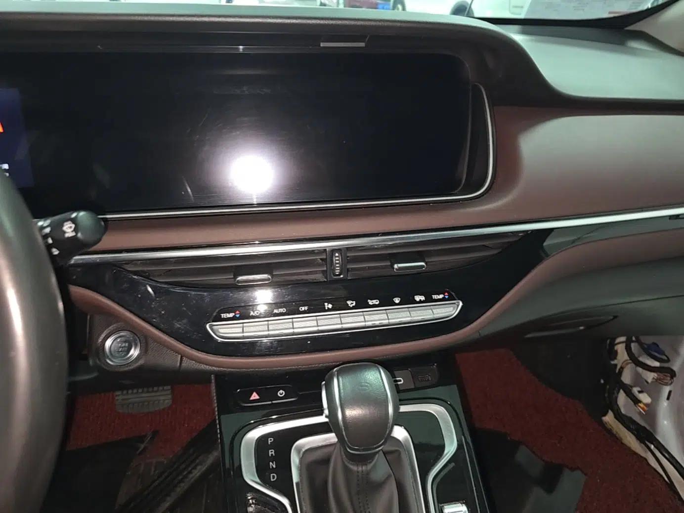 GAC Trumpchi M6 2023 PRO 270T DCT Luxury Edition — миниатюра 15