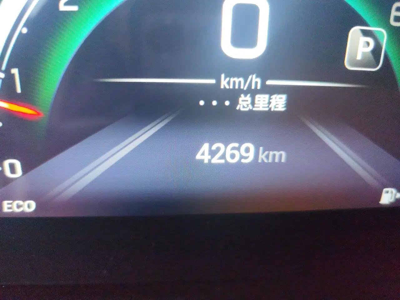 GAC Trumpchi M6 2023 PRO 270T DCT Luxury Edition — миниатюра 12