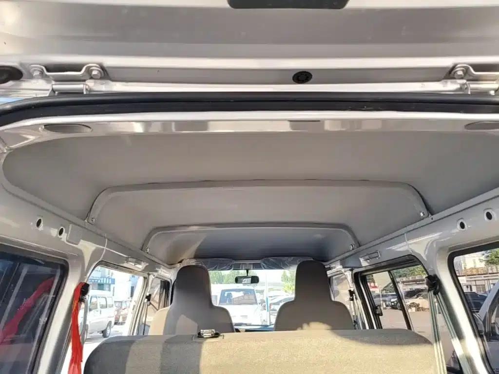 Wuling Sunshine 2023 1.5L Practical 5/7 Seat — миниатюра 18
