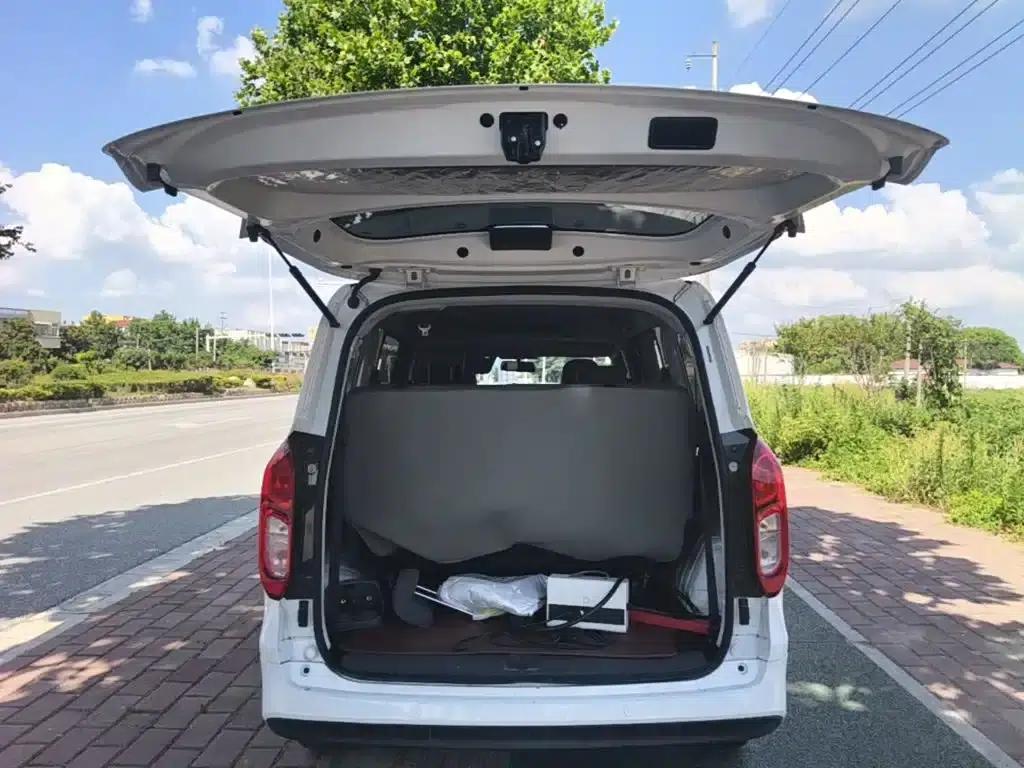 Wuling Hongguang New Energy 2025 Range-Extended Hybrid 50km Comfort Model — миниатюра 19