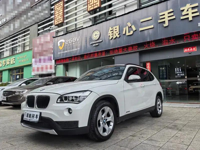 BMW X1 2013 sDrive18i Fashion Edition — миниатюра 1