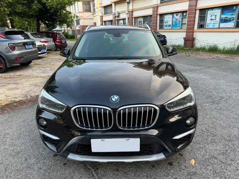 BMW X1 2018 sDrive18Li Premium — миниатюра 2