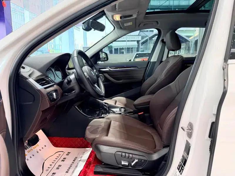 BMW X1 2022 xDrive25Li Premium — миниатюра 18
