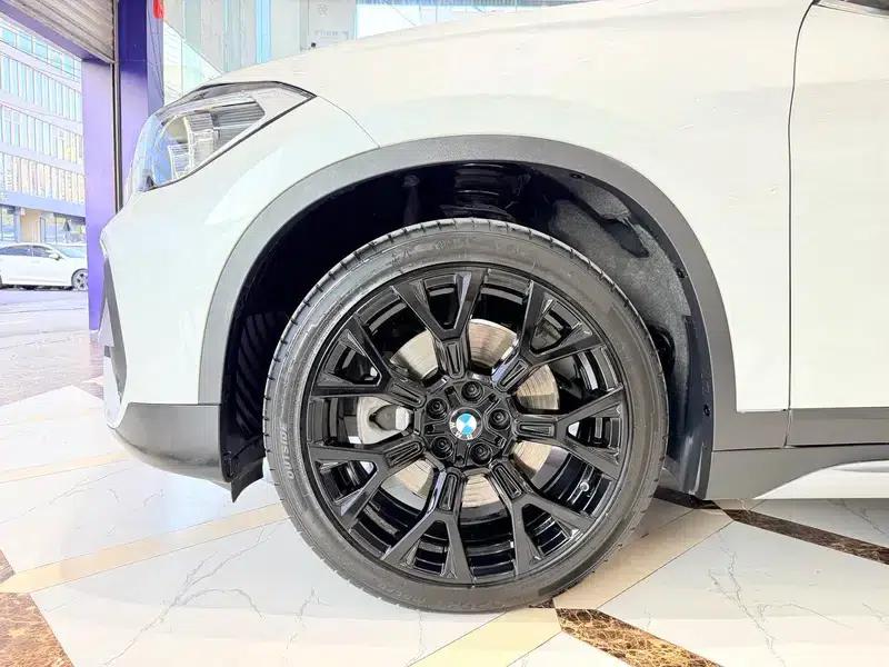 BMW X1 2022 xDrive25Li Premium — миниатюра 9