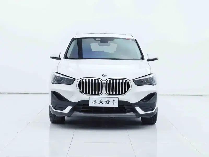 BMW X1 2021 sDrive25Li Leading Edition — миниатюра 2