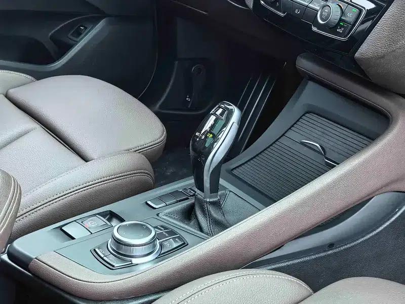 BMW X1 2021 sDrive25Li Leading Edition — миниатюра 22