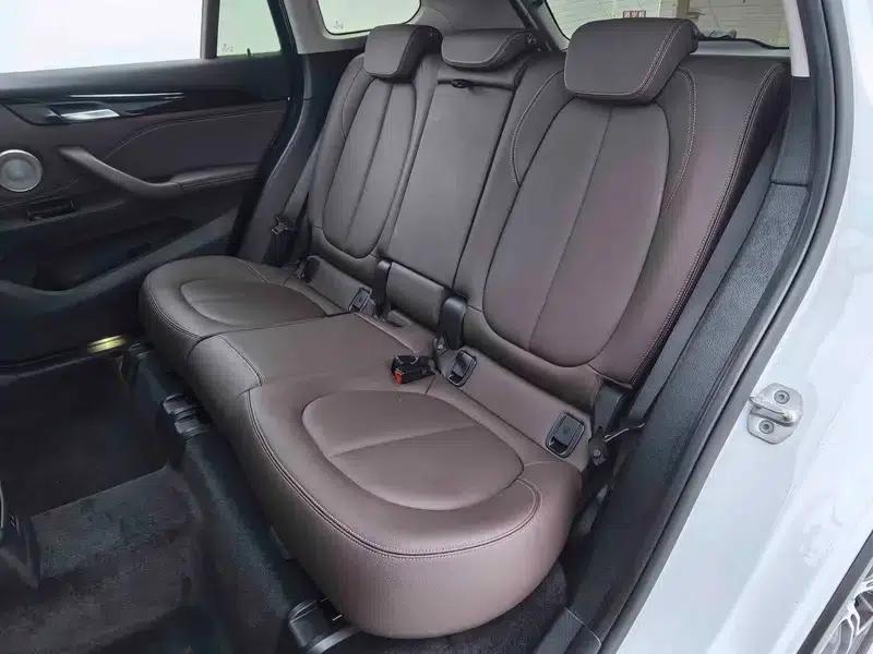 BMW X1 2021 sDrive25Li Leading Edition — миниатюра 27