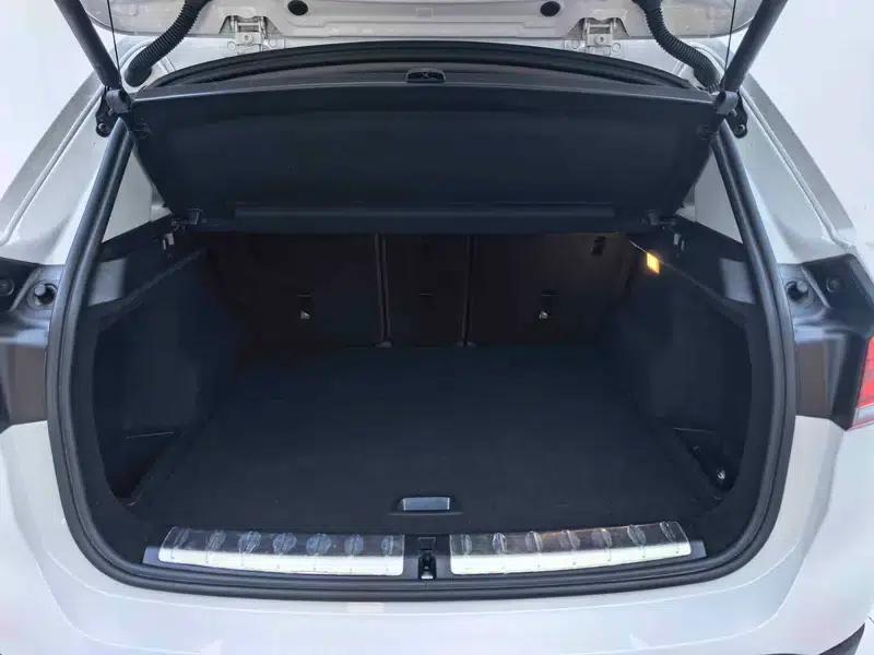 BMW X1 2021 sDrive25Li Leading Edition — миниатюра 32