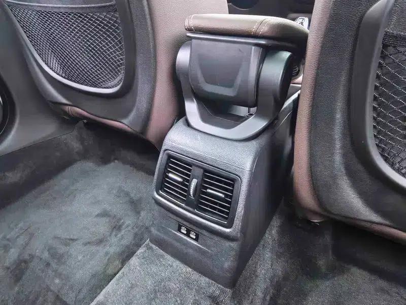 BMW X1 2021 sDrive25Li Leading Edition — миниатюра 10
