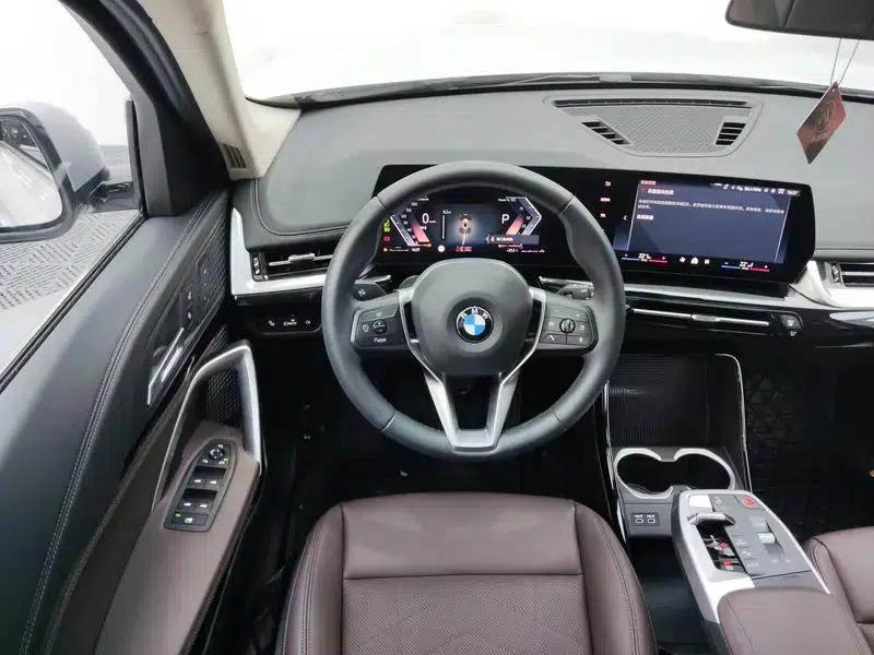 2023 BMW X1 sDrive20Li X Design Package — миниатюра 17
