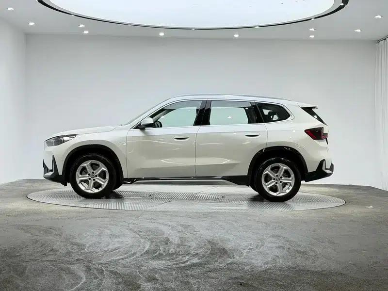 2023 BMW X1 sDrive20Li X Design Package — миниатюра 4