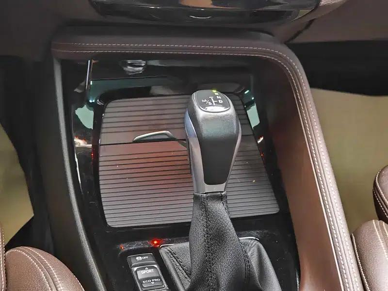 BMW X1 2016 sDrive18Li Luxury — миниатюра 14