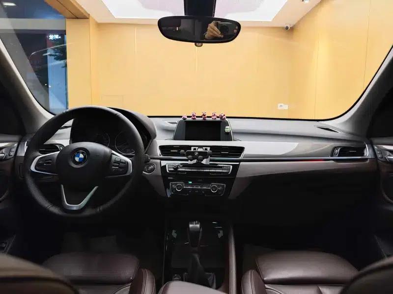 BMW X1 2016 sDrive18Li Luxury — миниатюра 17