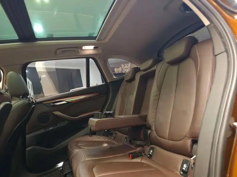 BMW X1 2016 sDrive18Li Luxury — миниатюра 28