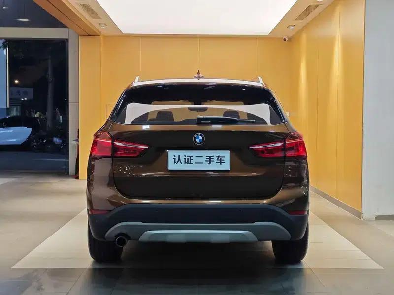BMW X1 2016 sDrive18Li Luxury — миниатюра 6