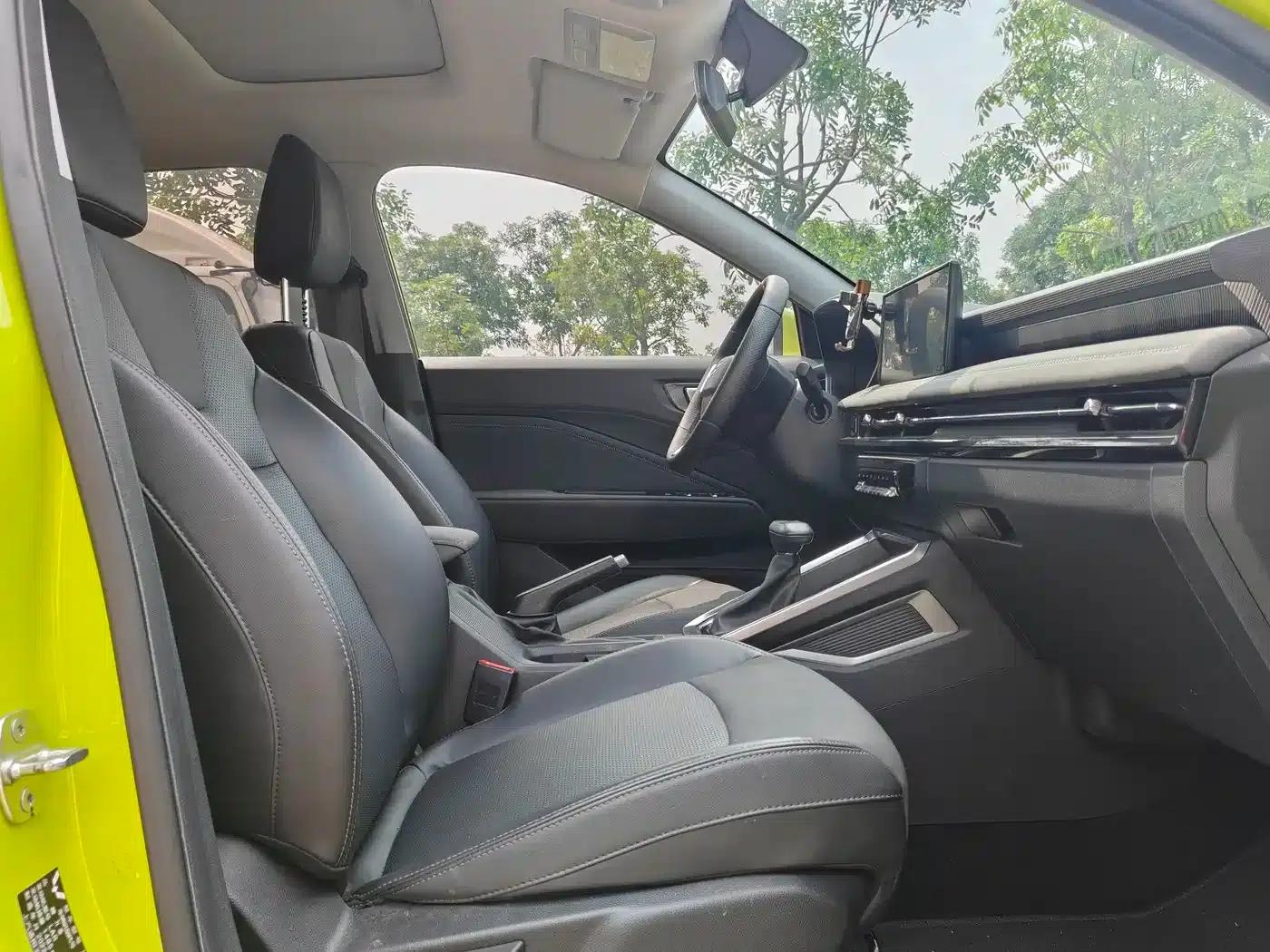 Wuling Xingchi 2022 1.5L CVT Enjoy Edition — миниатюра 16