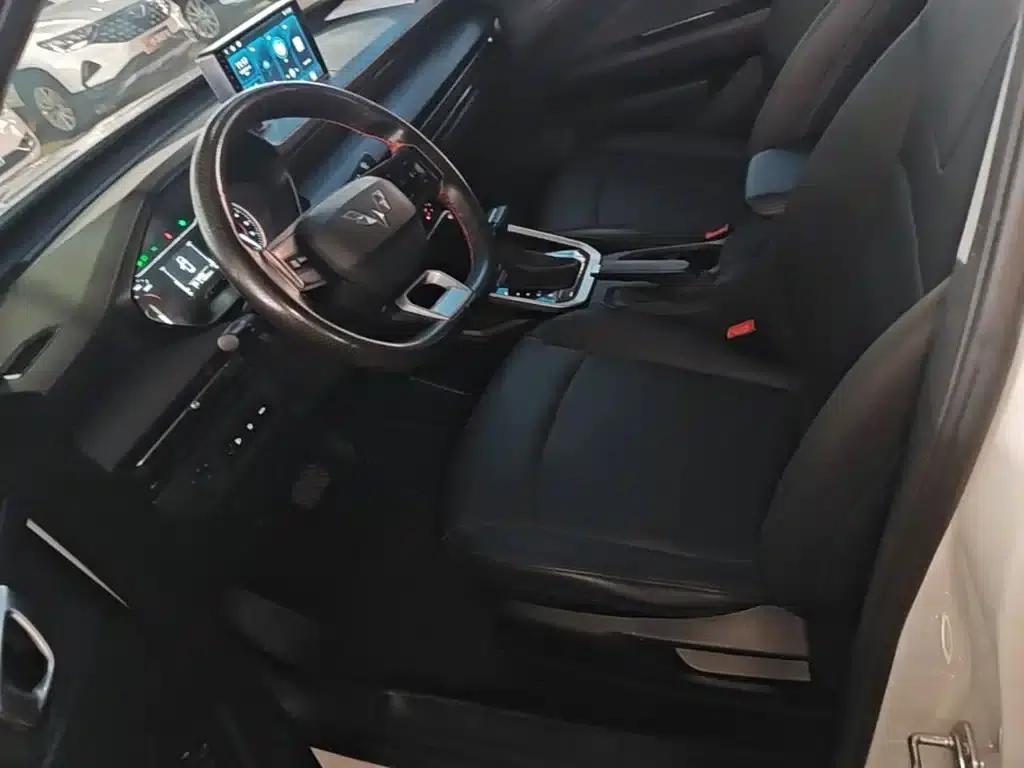 Wuling Xingchi 2023 1.5L CVT Comfort Edition — миниатюра 15