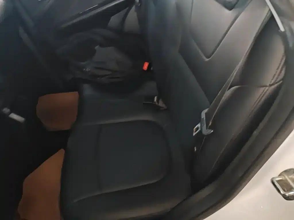 Wuling Xingchi 2023 1.5L CVT Comfort Edition — миниатюра 17
