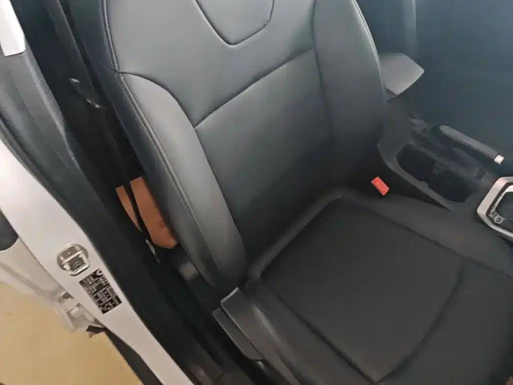Wuling Xingchi 2023 1.5L CVT Comfort Edition — миниатюра 25