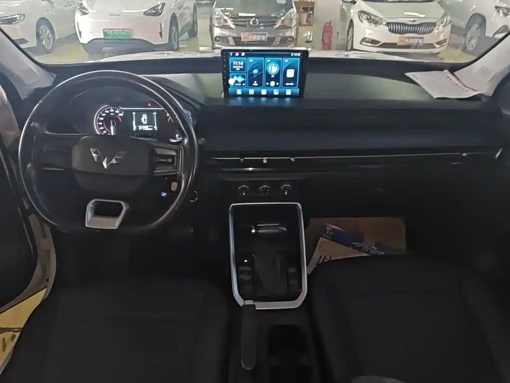 Wuling Xingchi 2023 1.5L CVT Comfort Edition — миниатюра 10