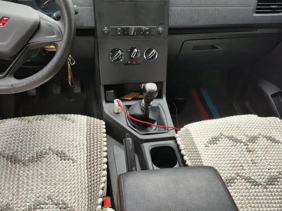 Wuling Hongguang PLUS 2020 1.5L Manual Standard 5-Seater — миниатюра 16