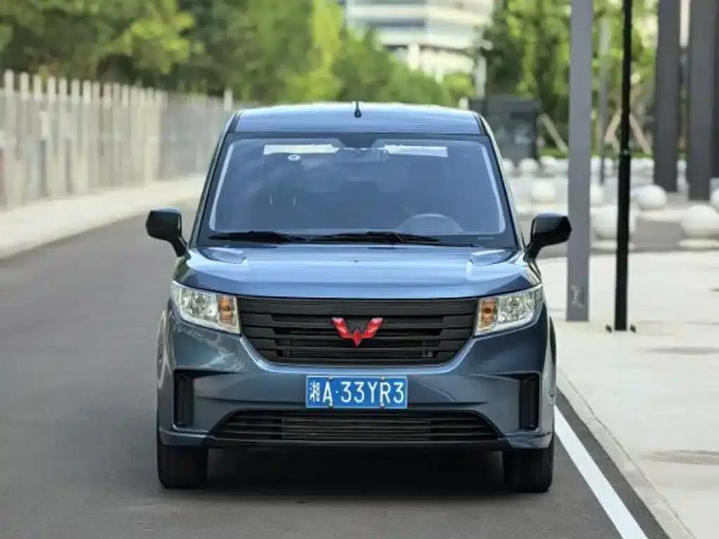 Wuling Hongguang PLUS 2019 1.5T Manual Standard 5-Seater — миниатюра 2