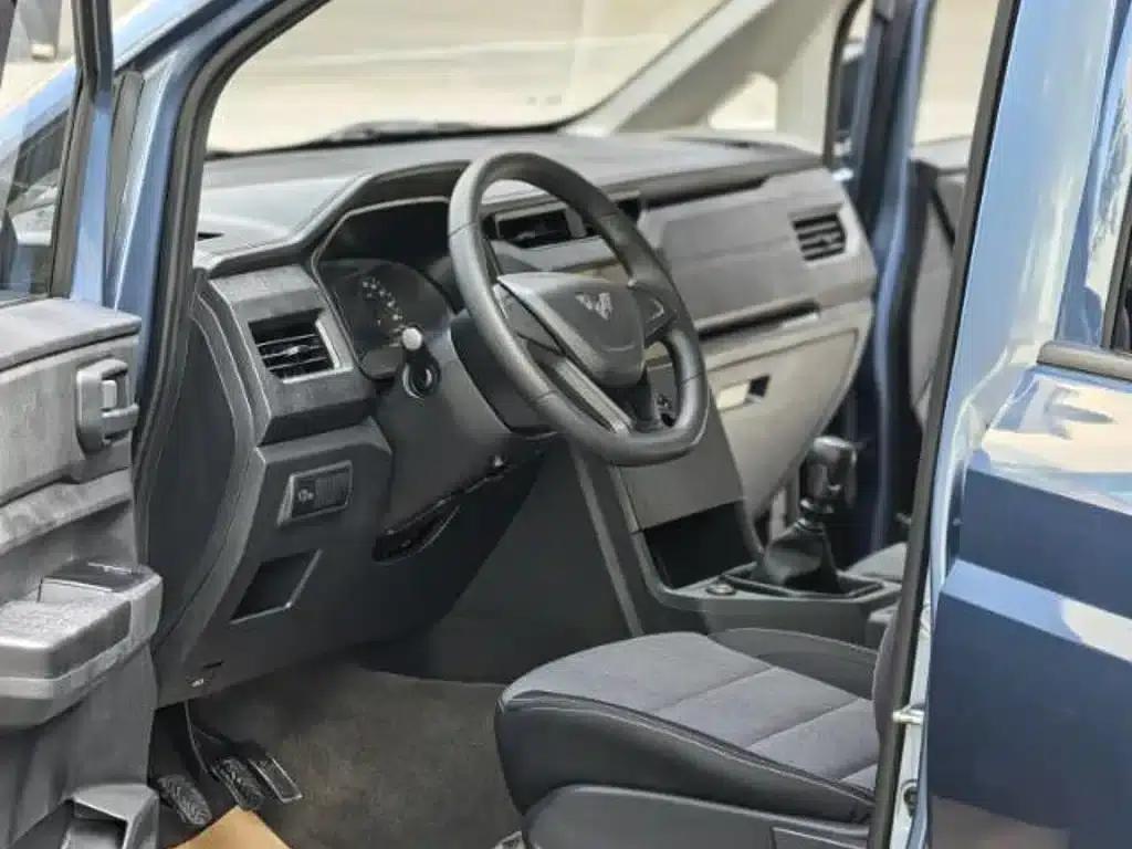 Wuling Hongguang PLUS 2019 1.5T Manual Standard 5-Seater — миниатюра 6