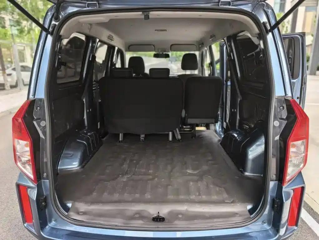 Wuling Hongguang PLUS 2019 1.5T Manual Standard 5-Seater — миниатюра 9