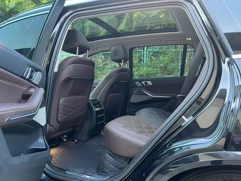 BMW X5 2022 xDrive 30Li Luxury M Sport Package — миниатюра 9