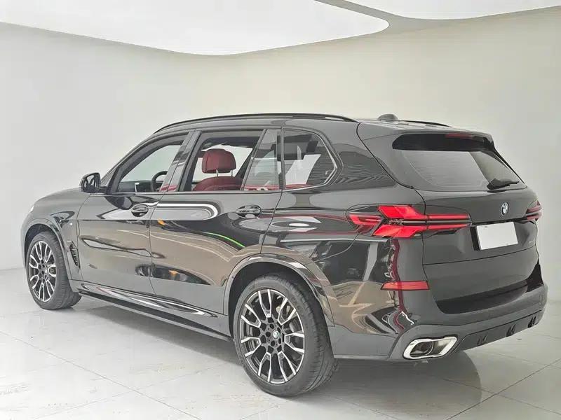 BMW X5 2025 xDrive40Li M Sport Shadow Edition — миниатюра 5