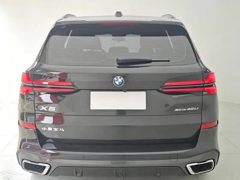 BMW X5 2025 xDrive40Li M Sport Shadow Edition — миниатюра 6