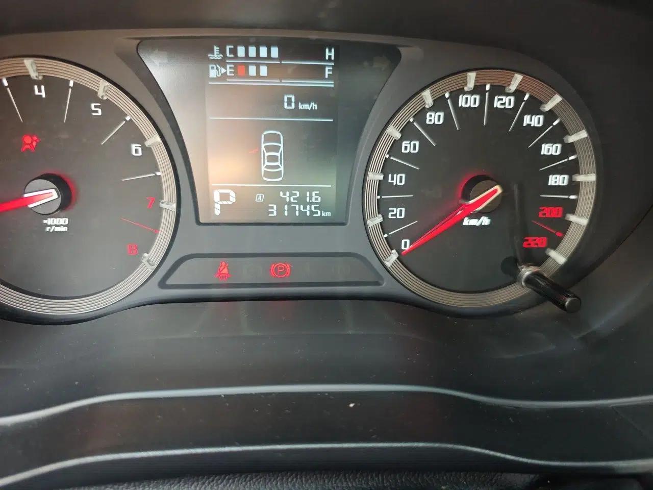 GAC Trumpchi GA6 2016 235T DCT Elite Edition — миниатюра 12