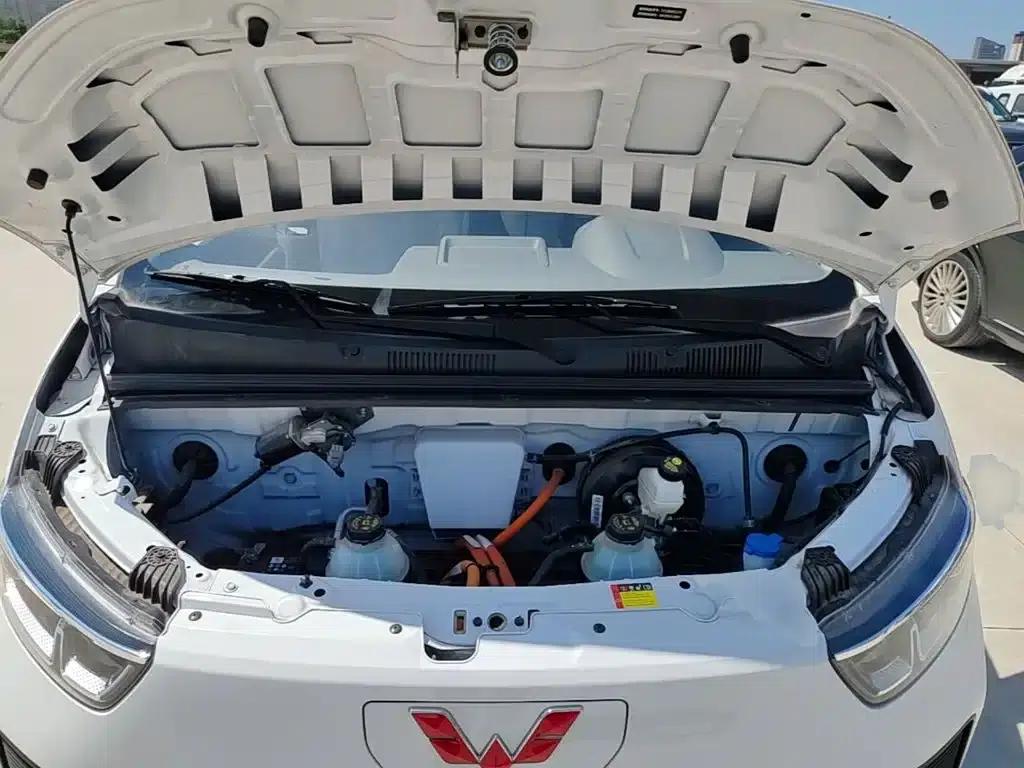 Wuling Yangguang 2024 Model 300km Comfort Bus Version 75kW — миниатюра 20
