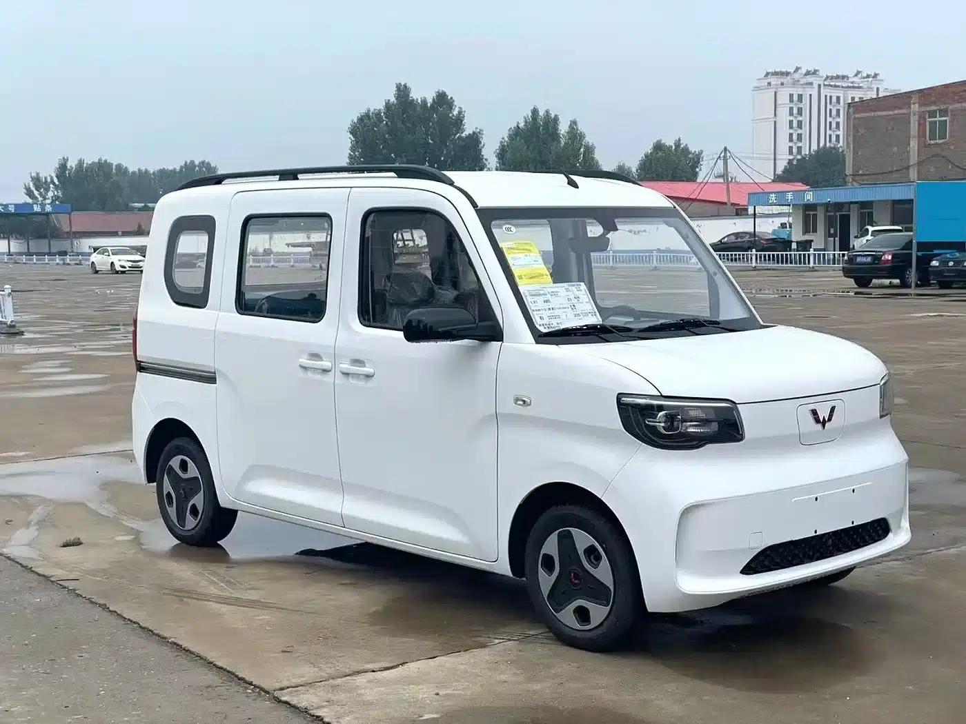 Wuling Sunshine New Energy 2025 Model 305km/h Progressive Edition — миниатюра 2