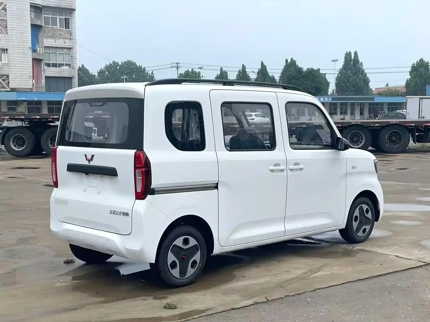Wuling Sunshine New Energy 2025 Model 305km/h Progressive Edition — миниатюра 8