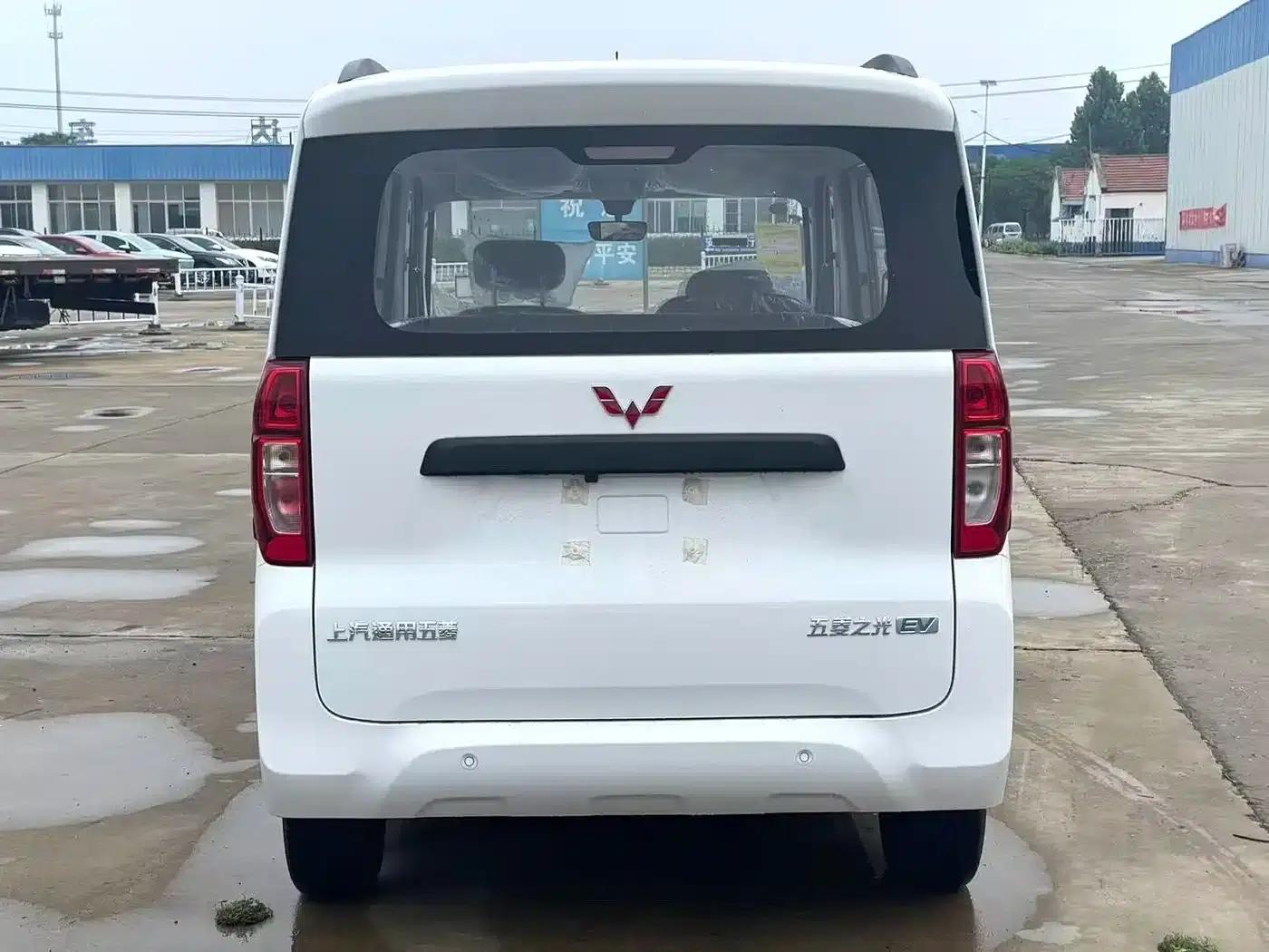Wuling Sunshine New Energy 2025 Model 305km/h Progressive Edition — миниатюра 9