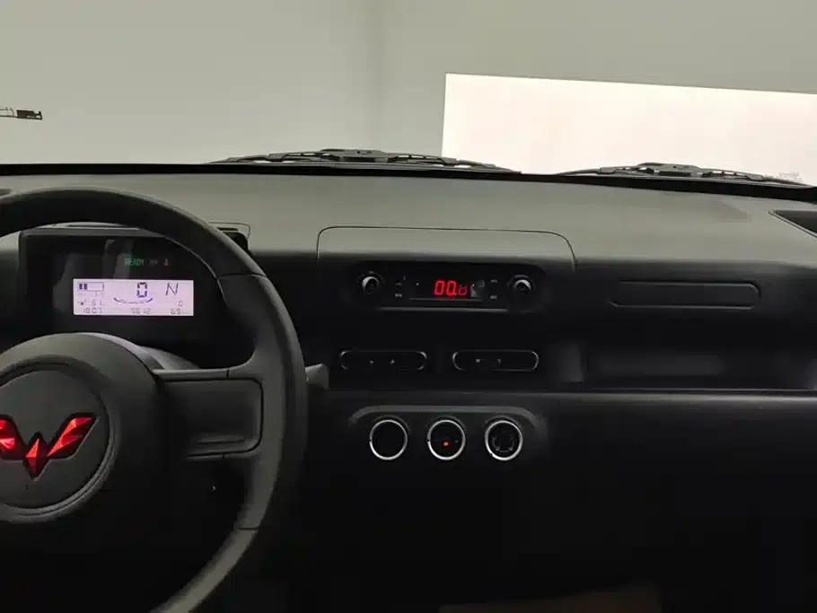 Wuling Sunshine New Energy 2025 Model 201km Standard Edition — миниатюра 13