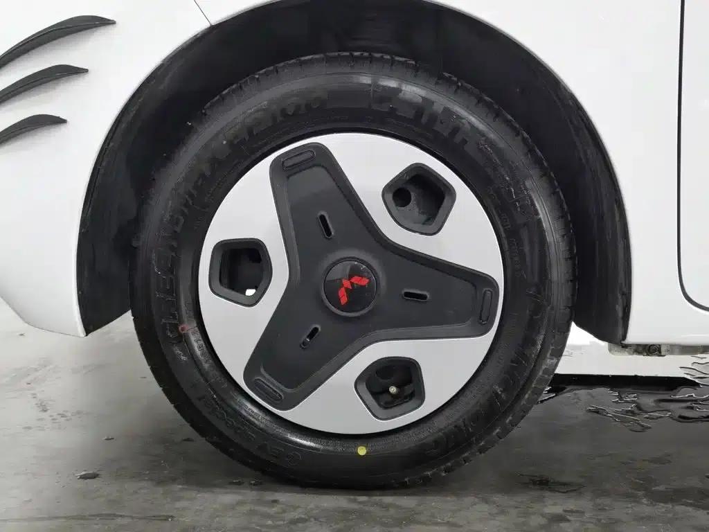 Wuling Sunshine New Energy 2025 Model 305km/h Progressive Edition — миниатюра 17