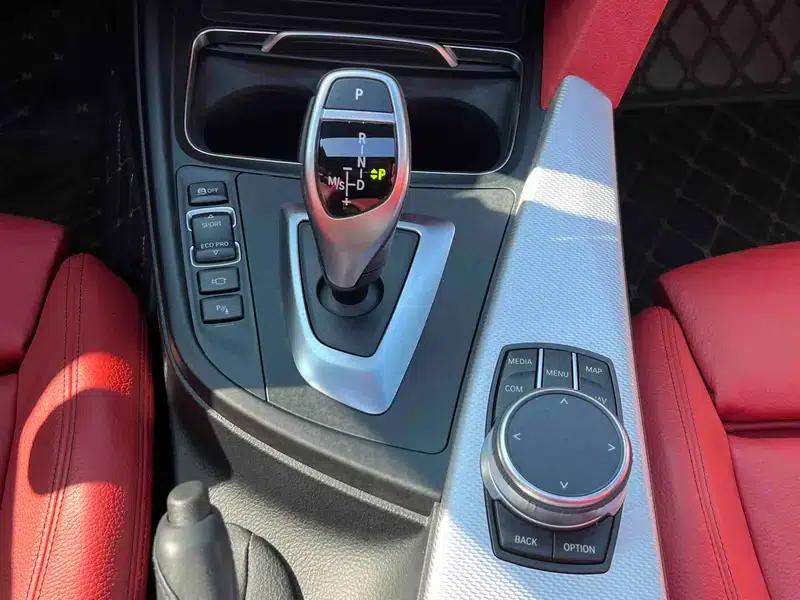 2019 BMW 4 Series 425i M Sport Shadow Edition — миниатюра 18