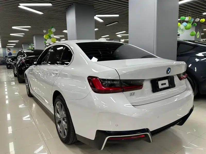 BMW i3 2023 eDrive35L — миниатюра 3