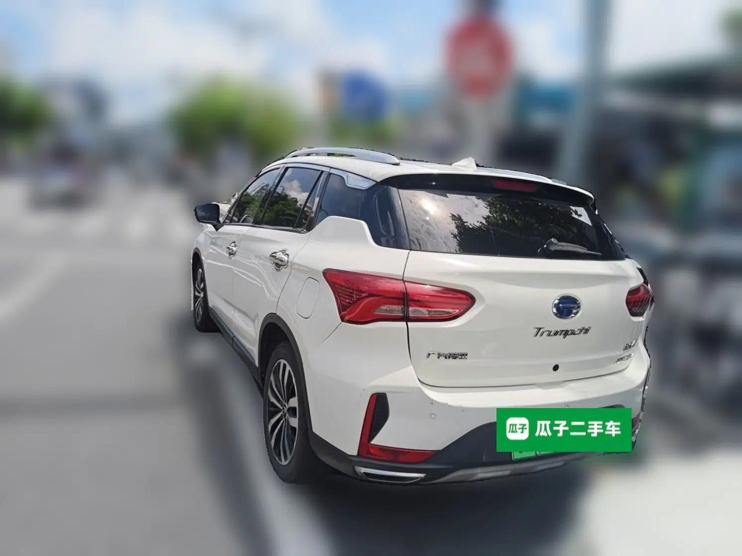 GAC Trumpchi GS4 New Energy 2019 1.5L PHEV Deluxe Edition — миниатюра 4