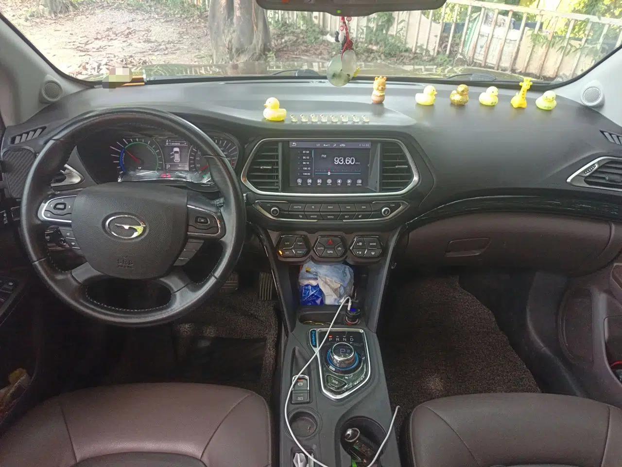 GAC Trumpchi GS4 New Energy 2017 1.5L PHEV Deluxe Edition — миниатюра 9