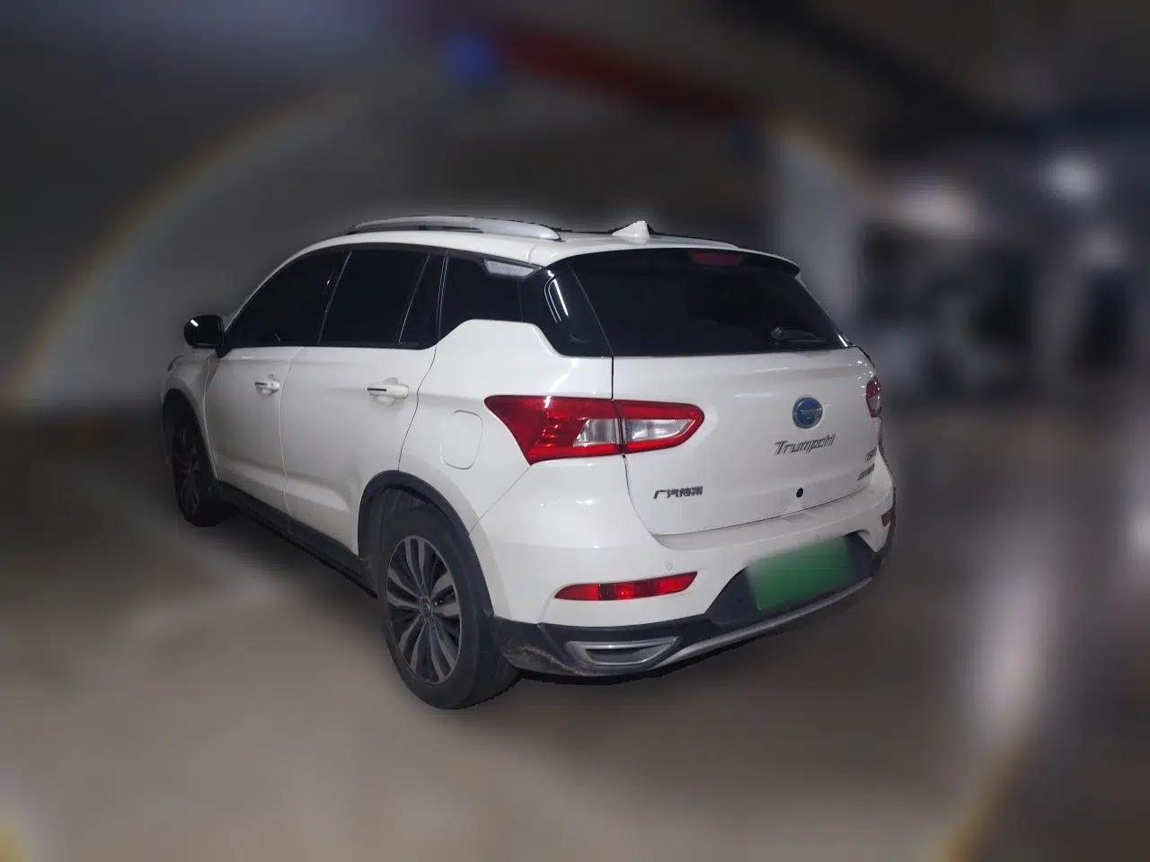 GAC Trumpchi GS4 New Energy 2017 1.5L PHEV Deluxe Edition — миниатюра 4