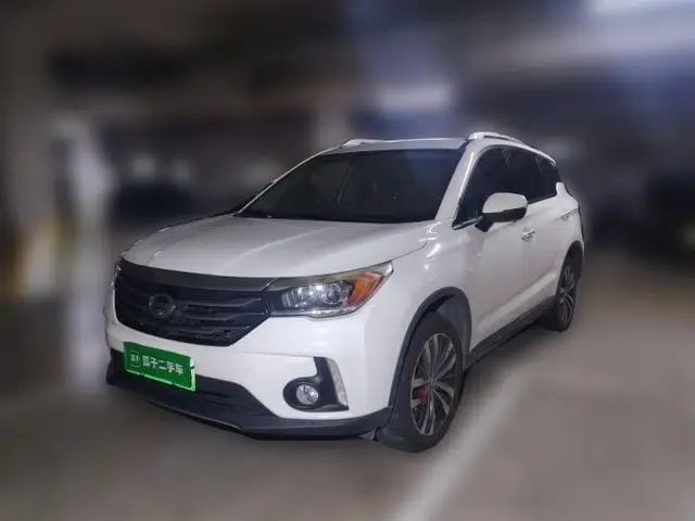 GAC Trumpchi GS4 New Energy 2017 1.5L PHEV Deluxe Edition