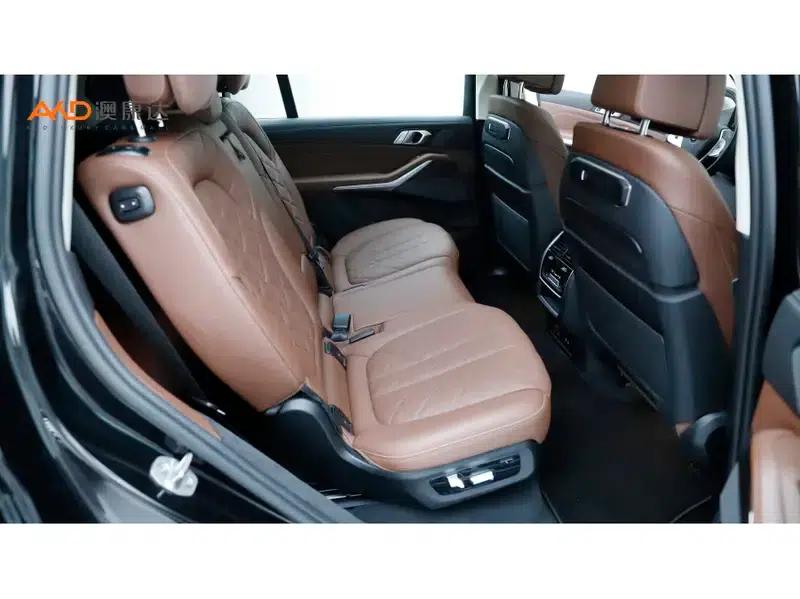 BMW X7 2023 xDrive40i Leading Luxury Package — миниатюра 8
