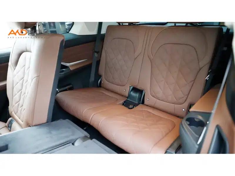 BMW X7 2023 xDrive40i Leading Luxury Package — миниатюра 9