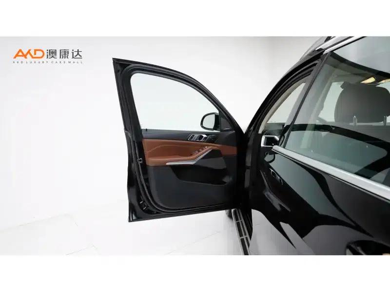 BMW X7 2023 xDrive40i Leading Luxury Package — миниатюра 10