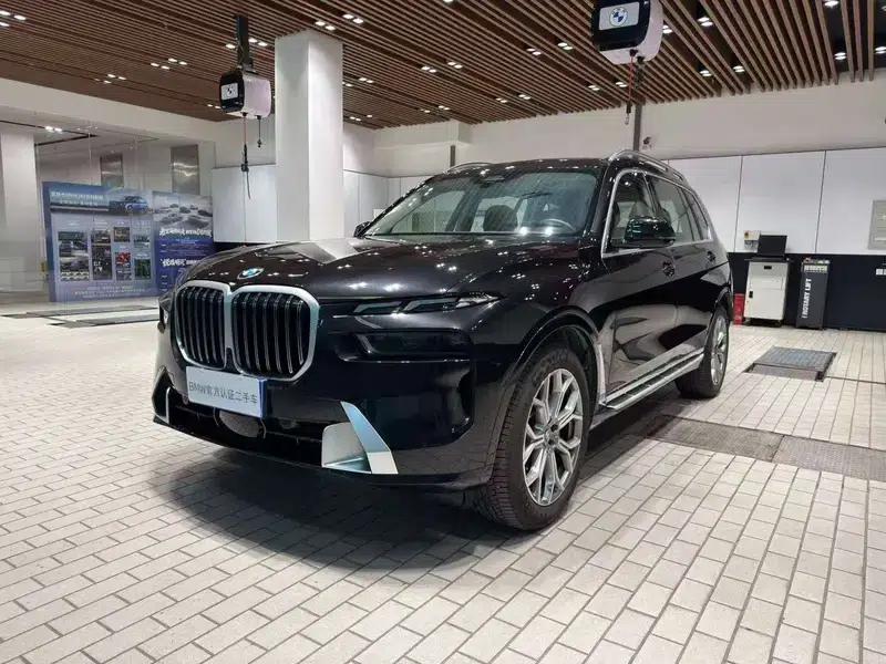 BMW X7 2024 xDrive40i Leading Luxury Package 7-seater — миниатюра 1