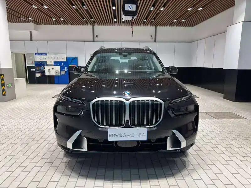 BMW X7 2024 xDrive40i Leading Luxury Package 7-seater — миниатюра 2
